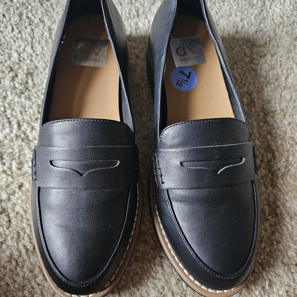 Brand new penny loafers 7.5